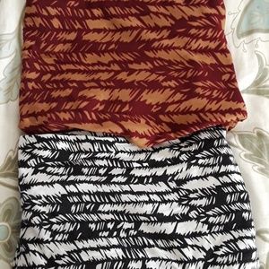 2 lularoe leggings